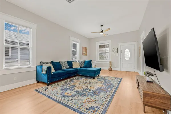 $385,000 | 1207 East 17th Avenue, Tampa, FL 33605