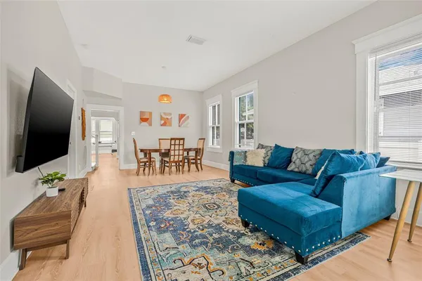 $385,000 | 1207 East 17th Avenue, Tampa, FL 33605