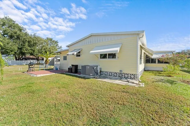 a sign on the side of the road