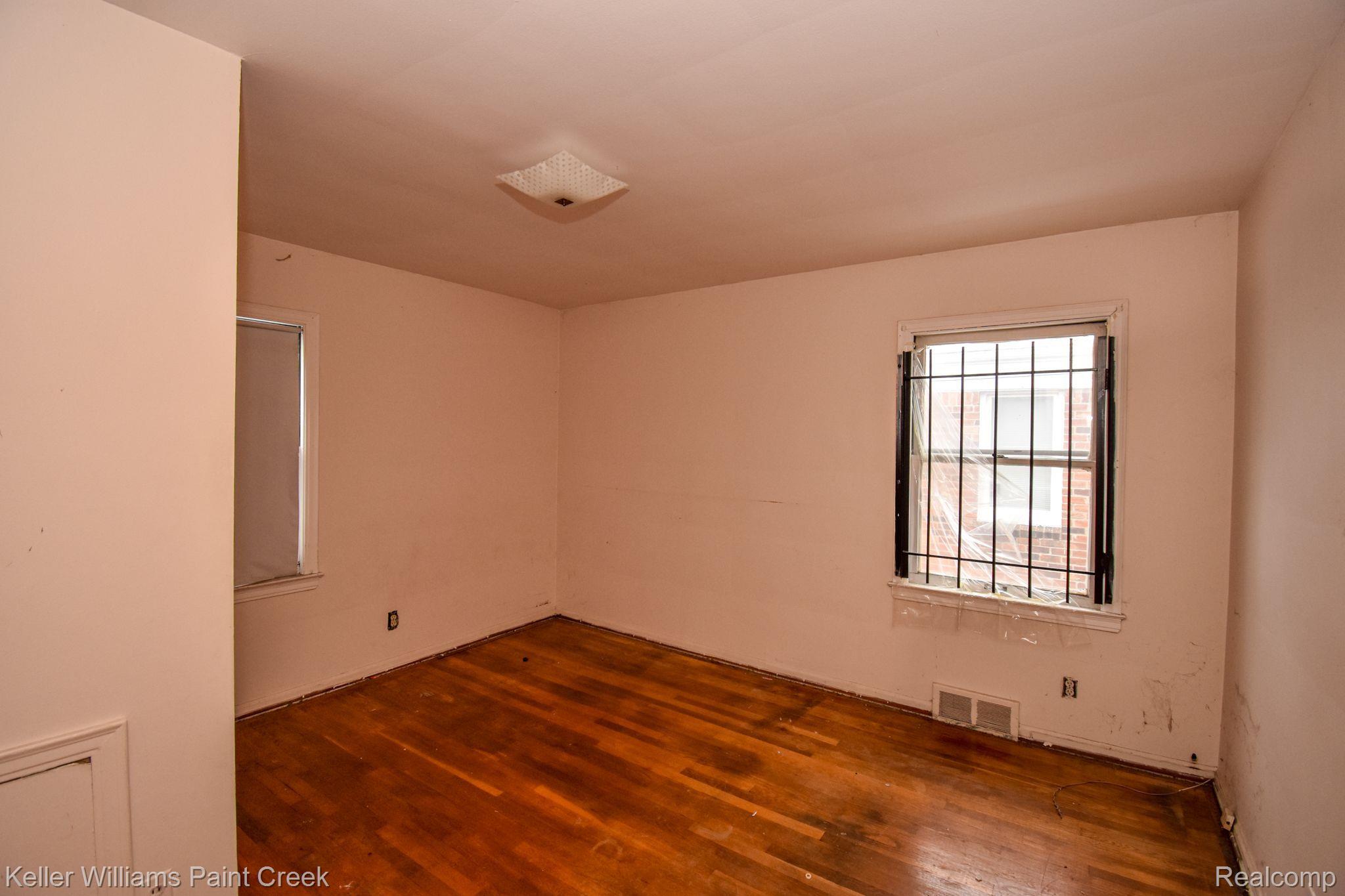17630 Huntington Road Detroit, MI 48219 - Photo 19 of 35 Gallery Image 19