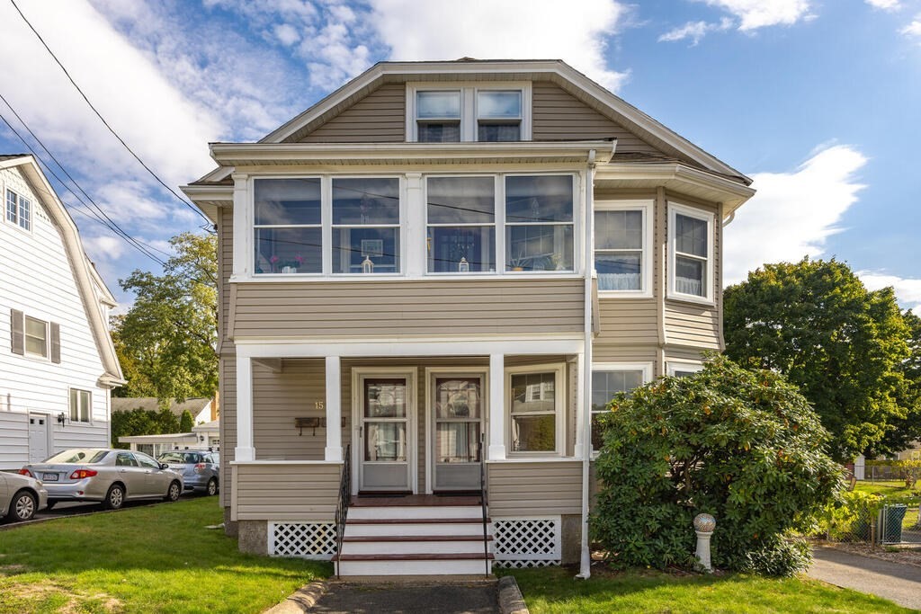 15 Waitt Road Lynn, MA 01902 - Photo 1 of 37 Gallery Image 1