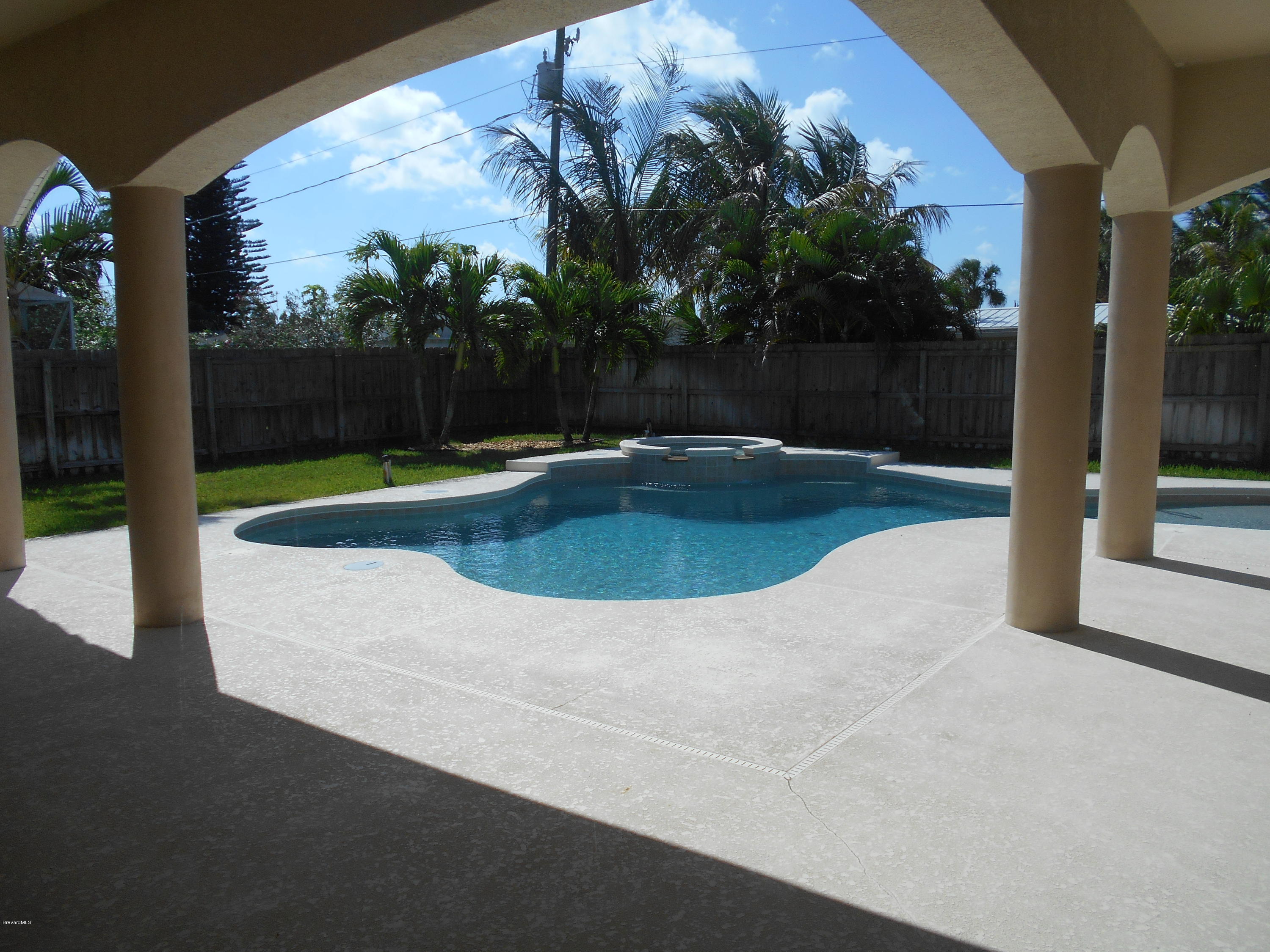324 Rio Villa Boulevard Melbourne, FL 32903 - Photo 23 of 29 2016-04-06 23.44.47
