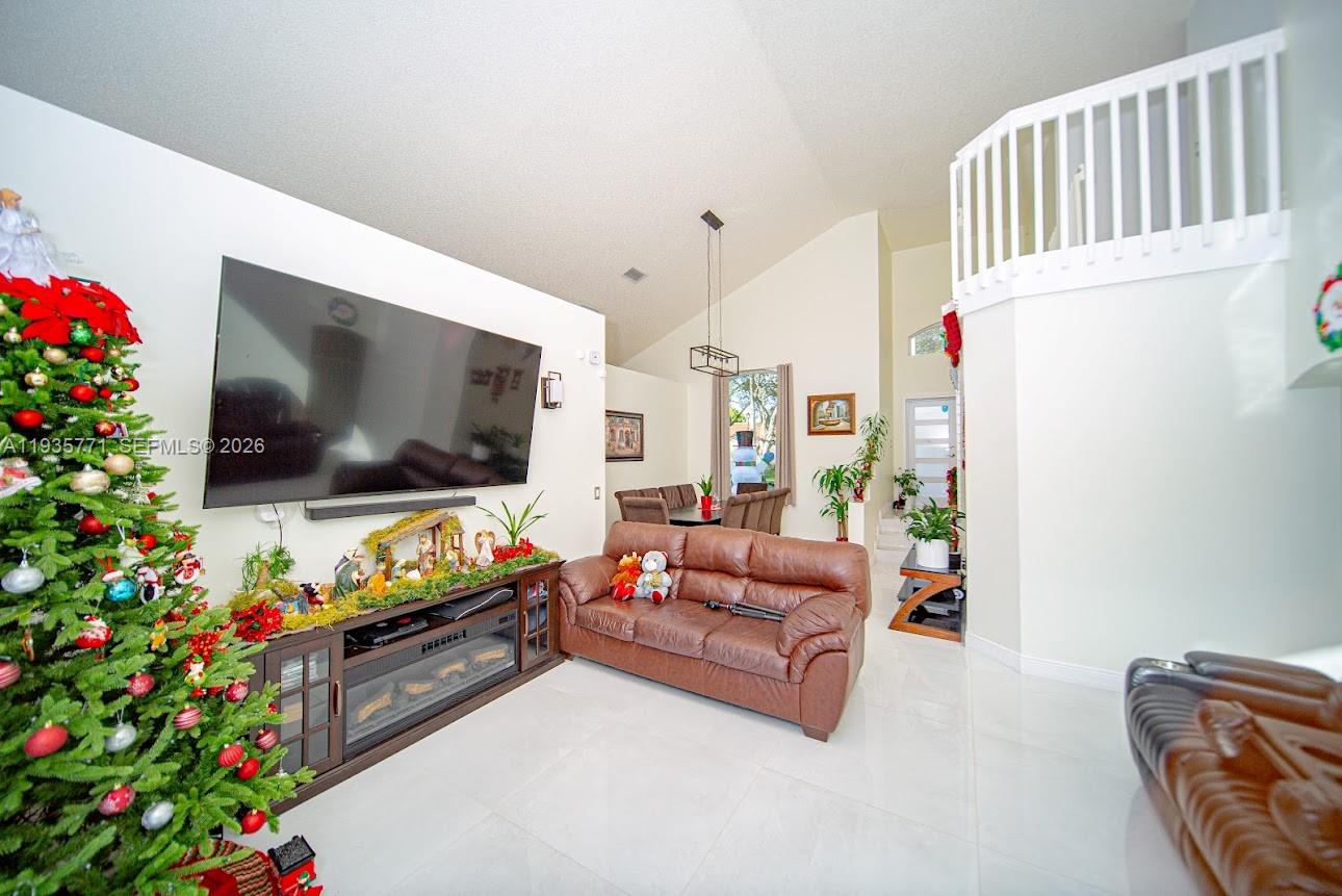 13020 Southwest 17th Court Miramar, FL 33027 - Photo 13 of 86