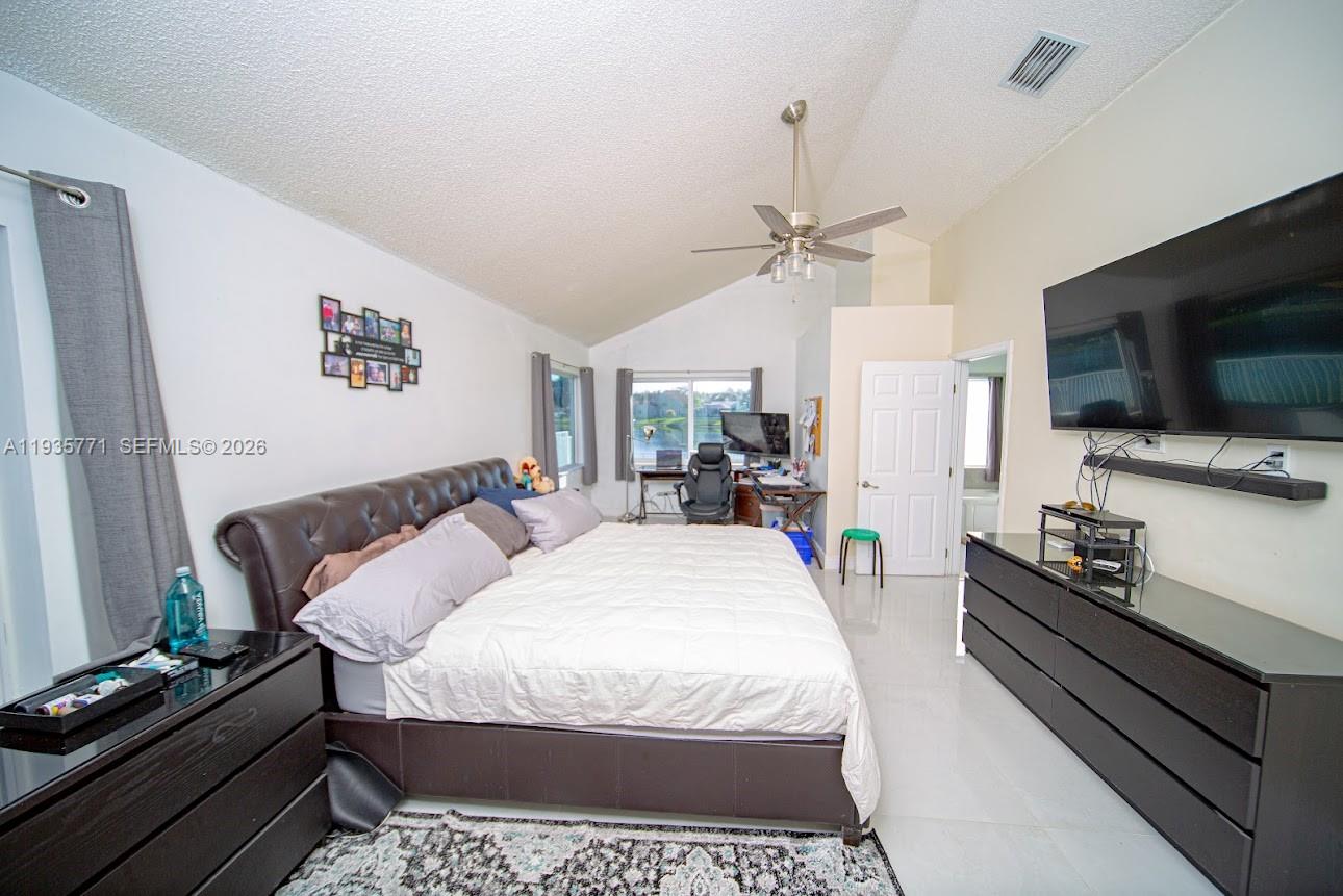 13020 Southwest 17th Court Miramar, FL 33027 - Photo 14 of 86