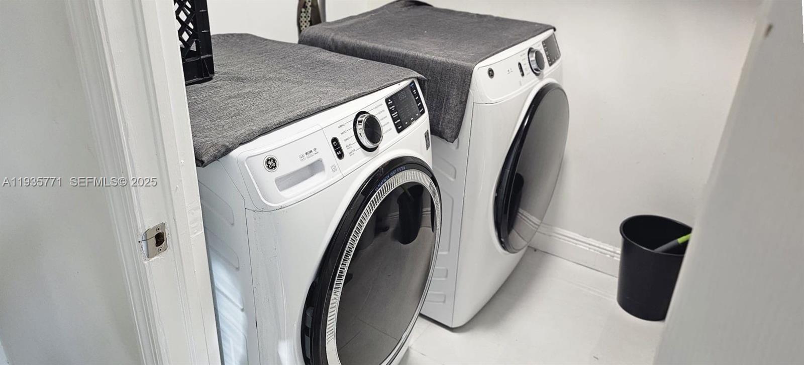 13020 Southwest 17th Court Miramar, FL 33027 - Photo 72 of 78 a utility room with dryer and washer