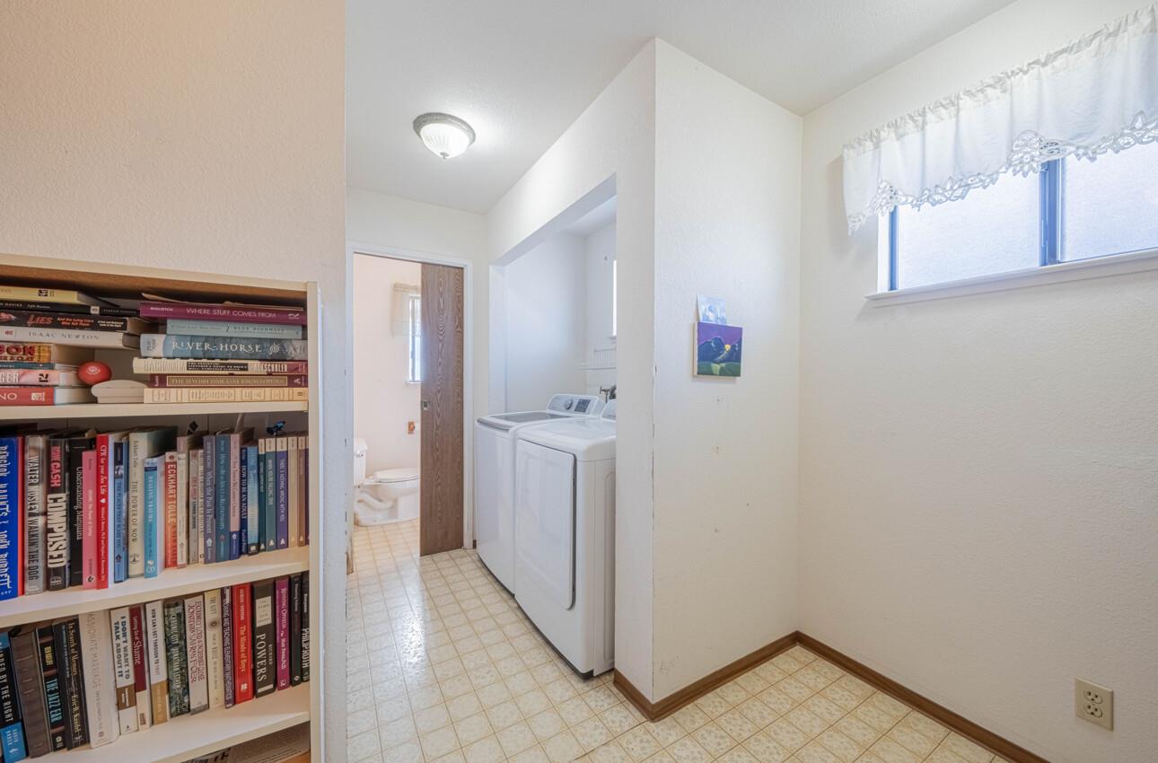 936 Wainwright Street Monterey, CA 93940 - Photo 16 of 37