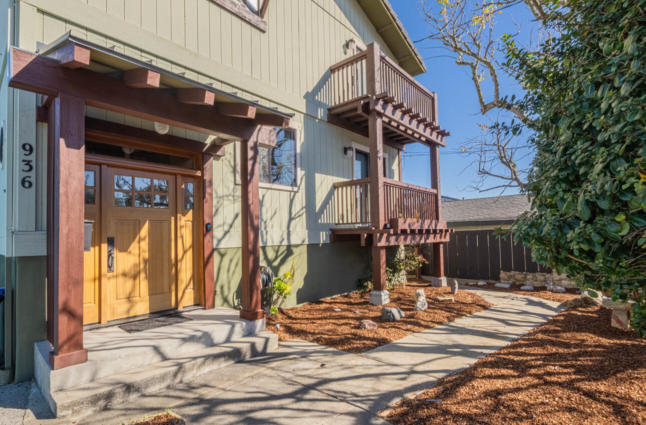 936 Wainwright Street Monterey, CA 93940 - Photo 4 of 37