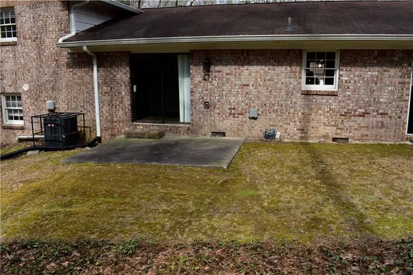 a view of a house with a outdoor space