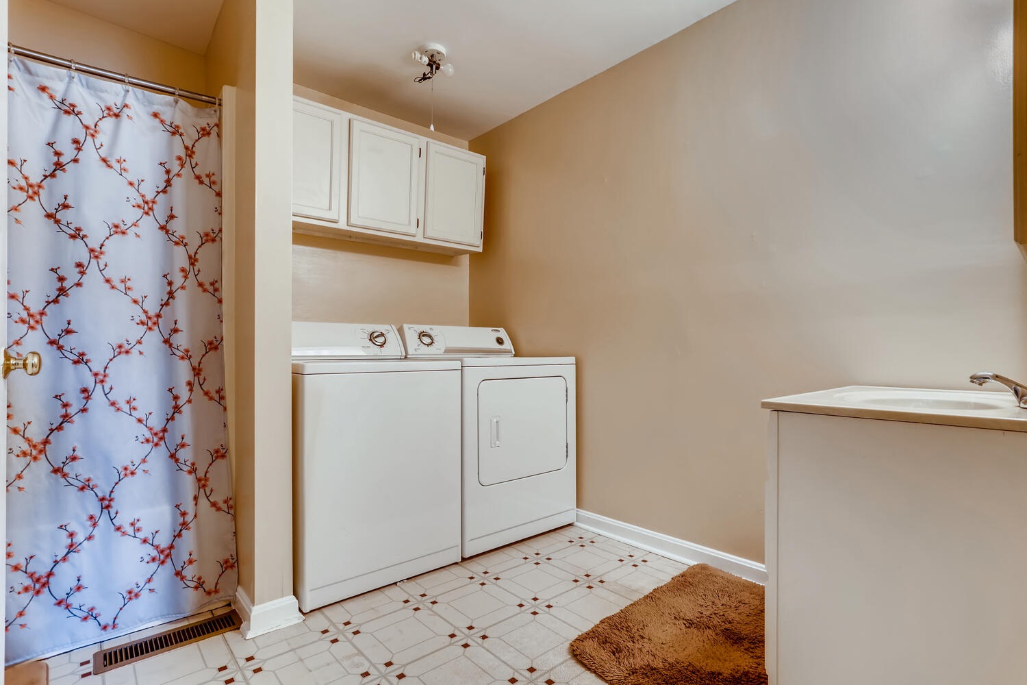 301 Lexington Road Evansville, IN 47710 - Photo 15 of 18 Gallery Image 15