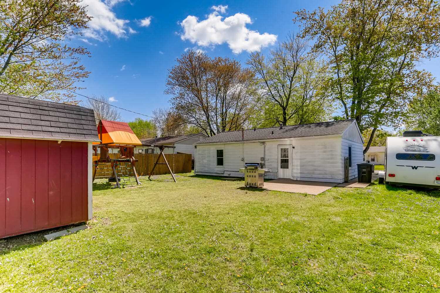 301 Lexington Road Evansville, IN 47710 - Photo 18 of 18 Gallery Image 18