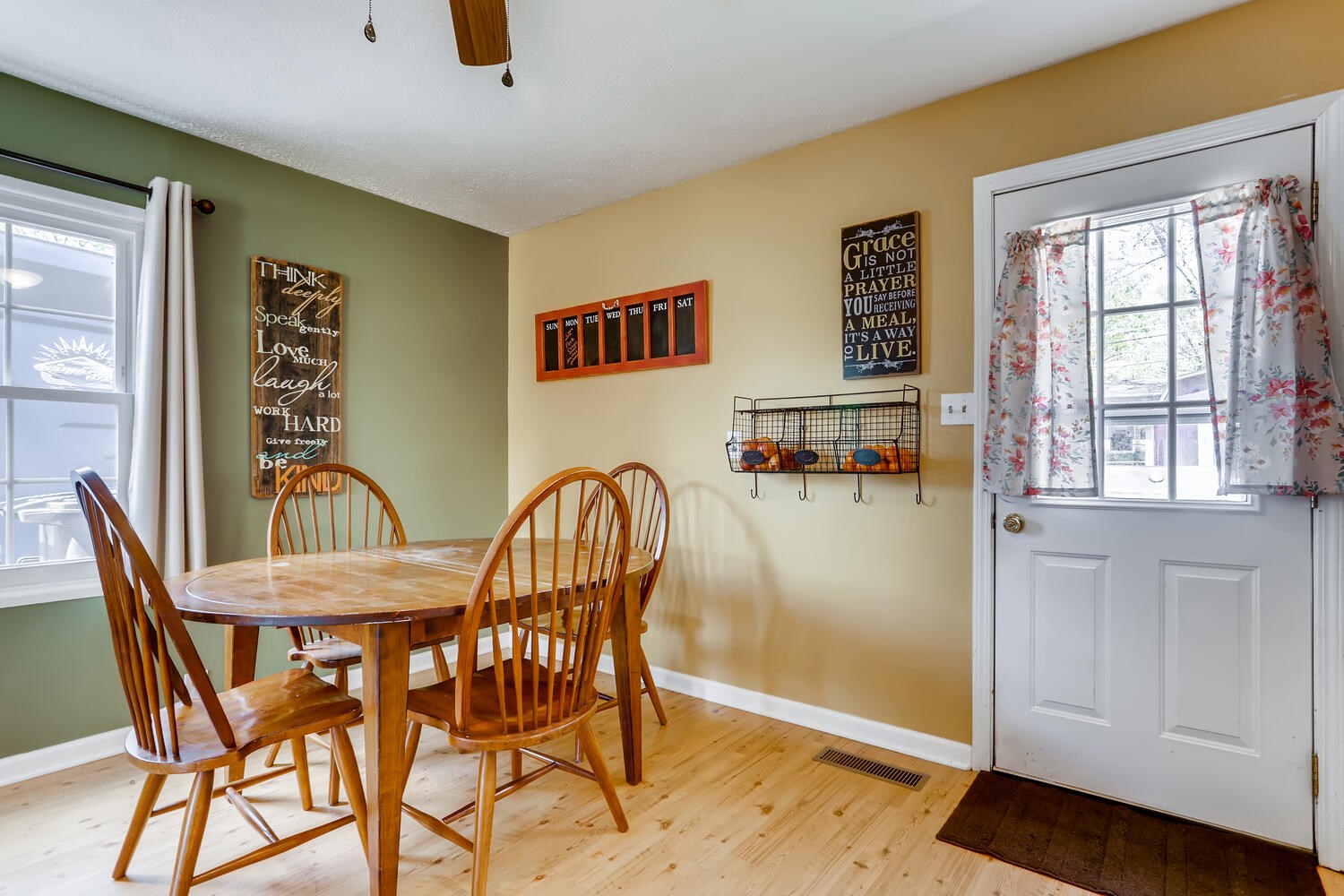 301 Lexington Road Evansville, IN 47710 - Photo 9 of 18 Gallery Image 9
