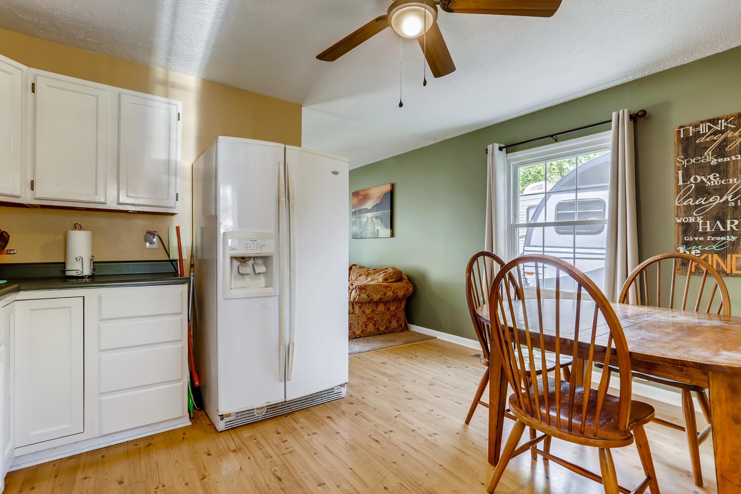 301 Lexington Road Evansville, IN 47710 - Photo 10 of 18 Gallery Image 10