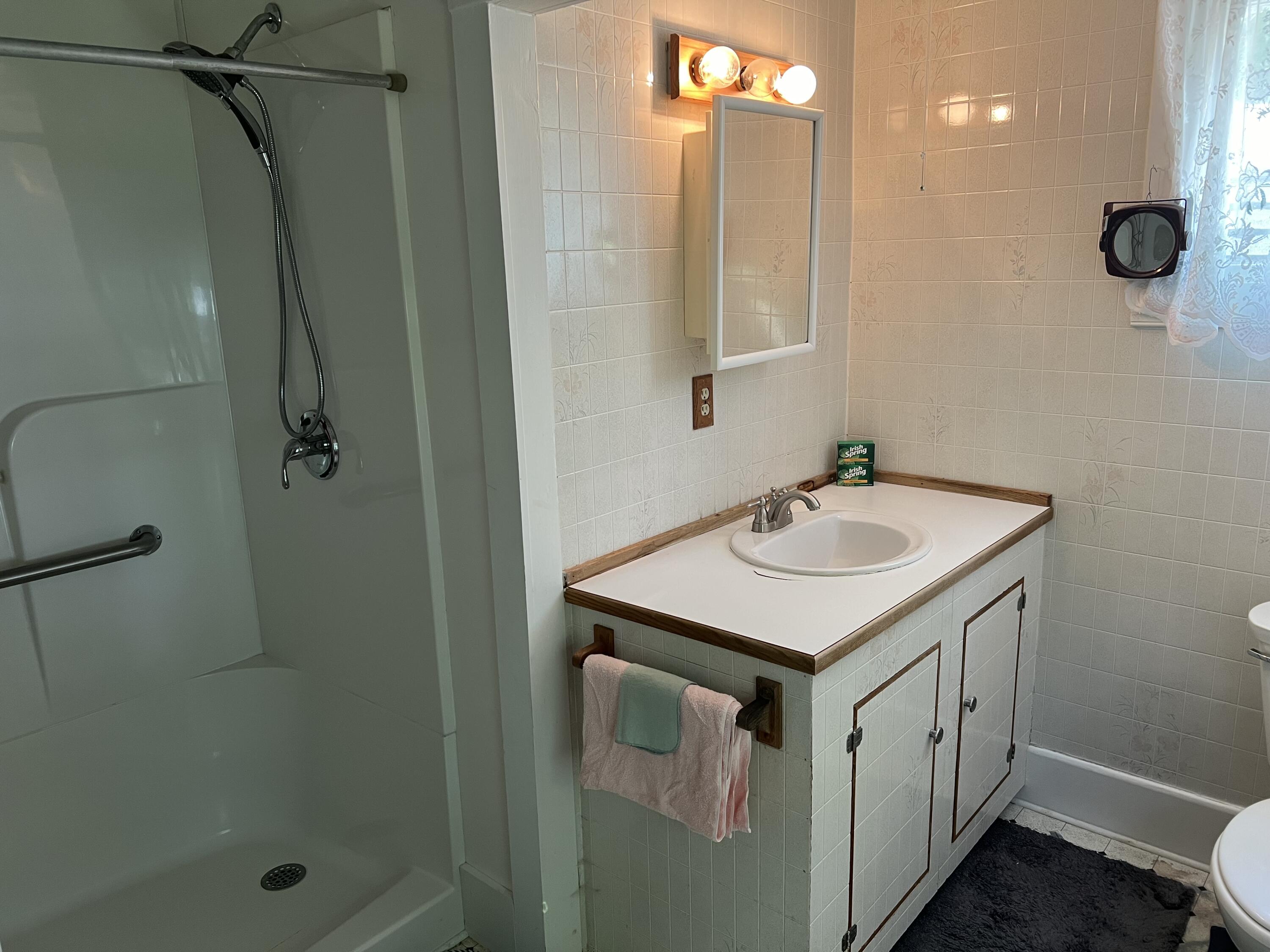 25 Old County Road Orland, ME 04472 - Photo 15 of 19 IMG_5949