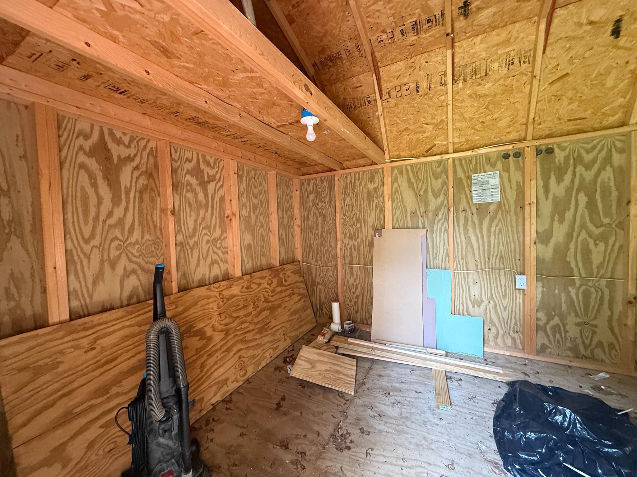 63 West Greendale Street Corbin, KY 40701 - Photo 20 of 24 a bathroom with a shower