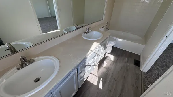 $555,000 | 348 Stamper Circle, Suisun City, CA 94585