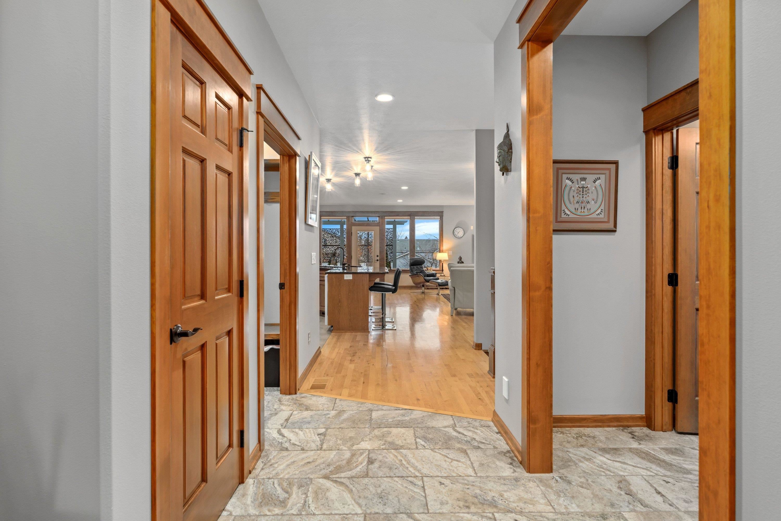 1615 South Lloyd Street Spokane, WA 99212 - Photo 5 of 50