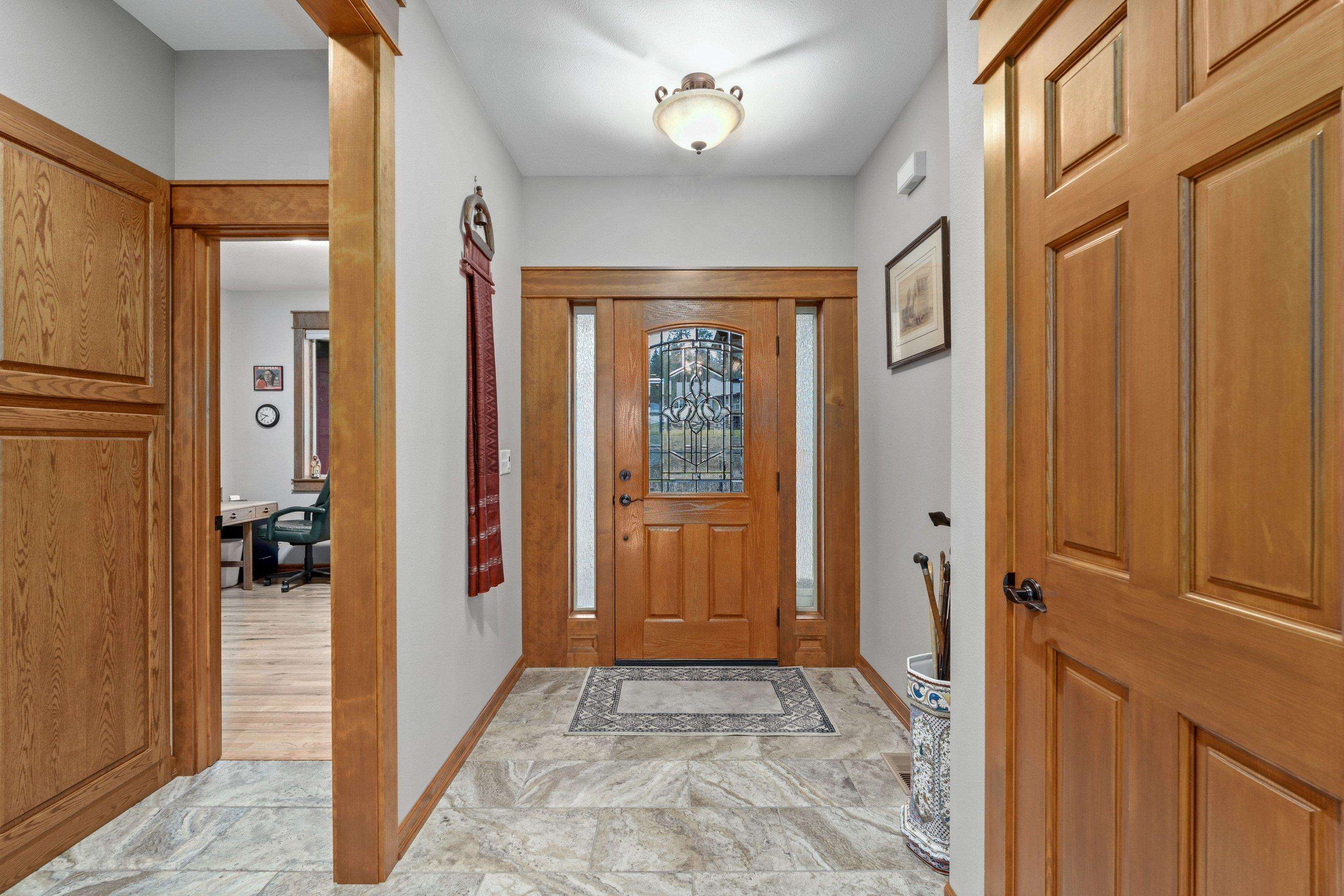 1615 South Lloyd Street Spokane, WA 99212 - Photo 6 of 50