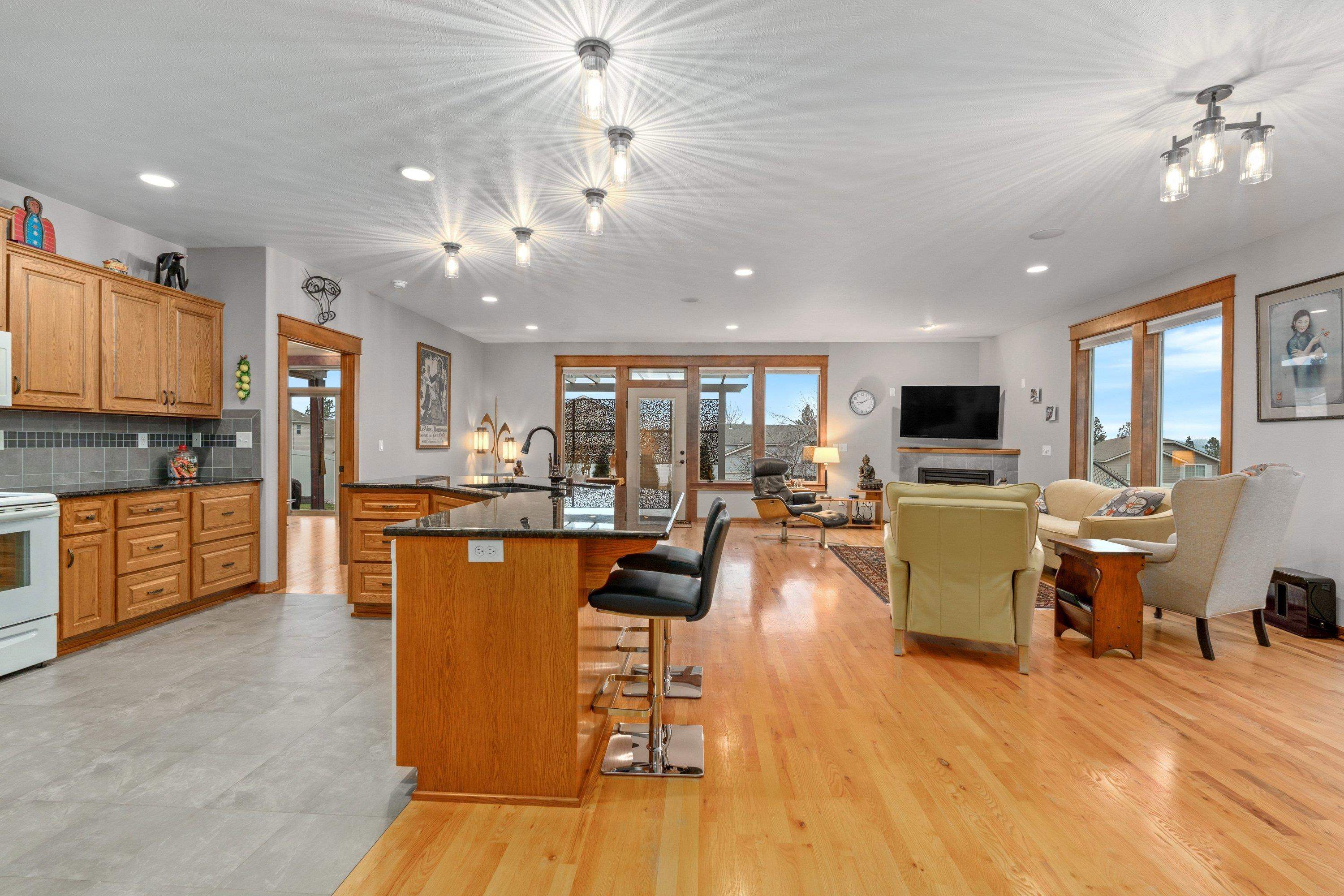 1615 South Lloyd Street Spokane, WA 99212 - Photo 7 of 50