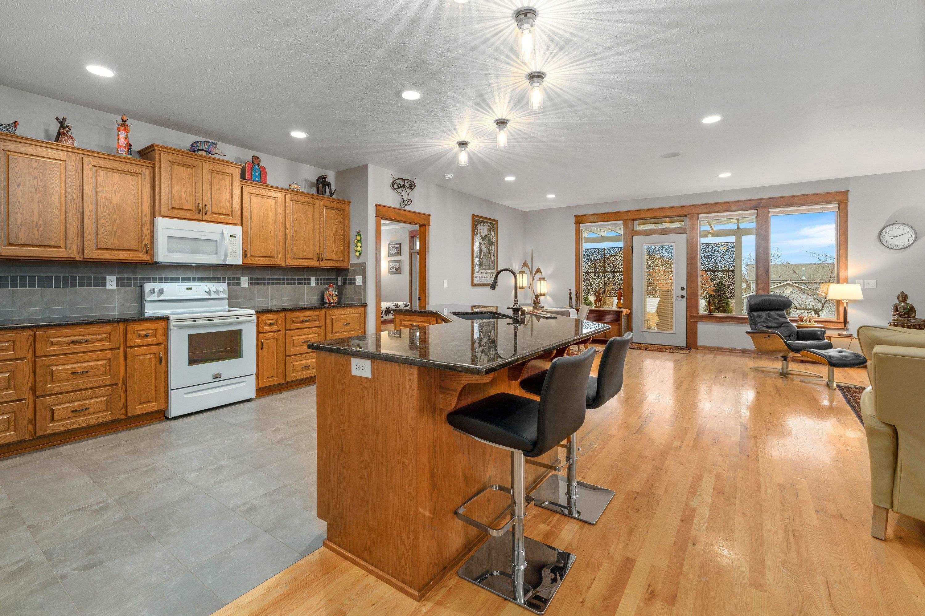 1615 South Lloyd Street Spokane, WA 99212 - Photo 8 of 50