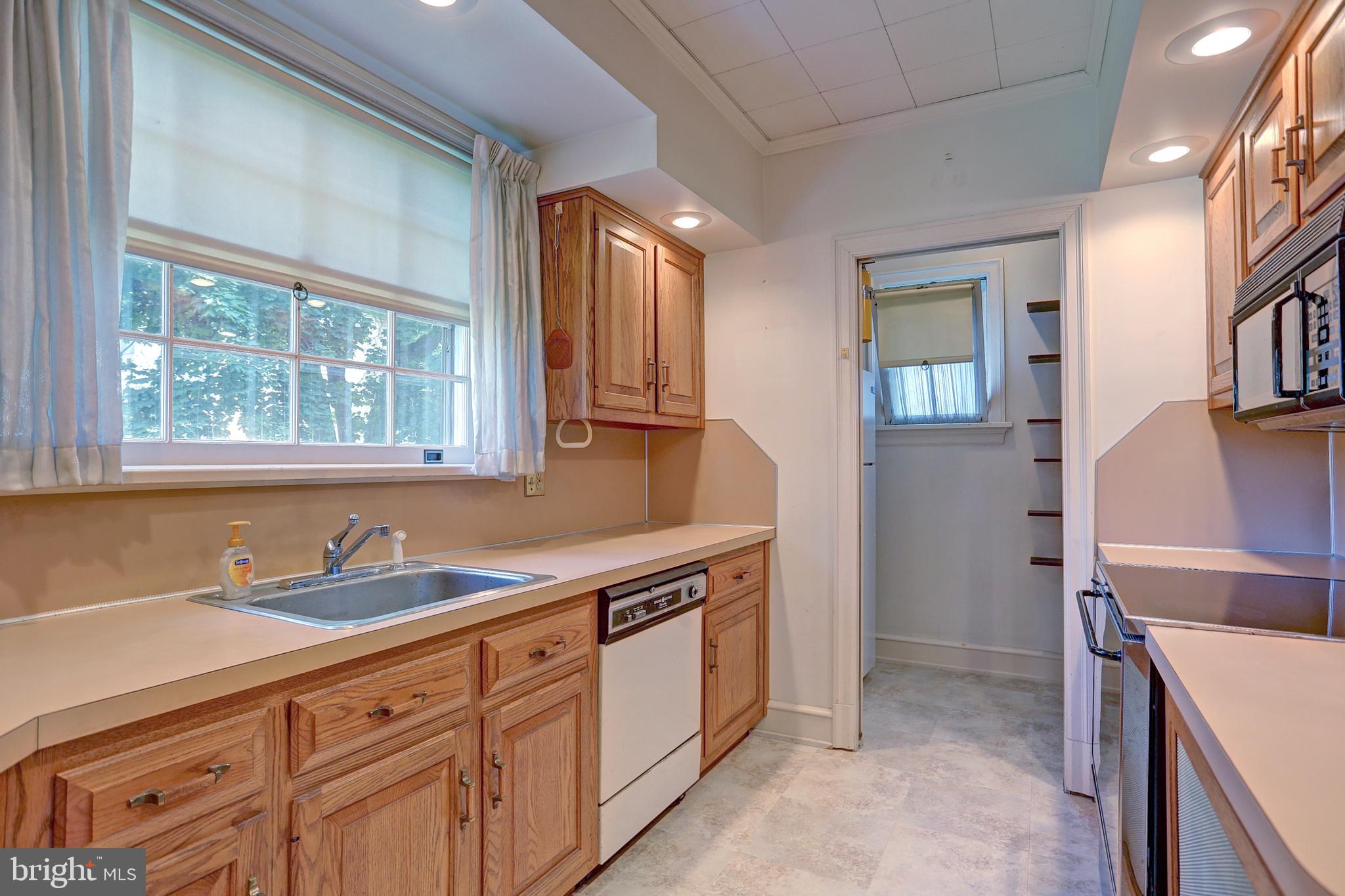 5956 Linglestown Road, Unit 1 Harrisburg, PA 17112 - Photo 19 of 36 Gallery Image 19