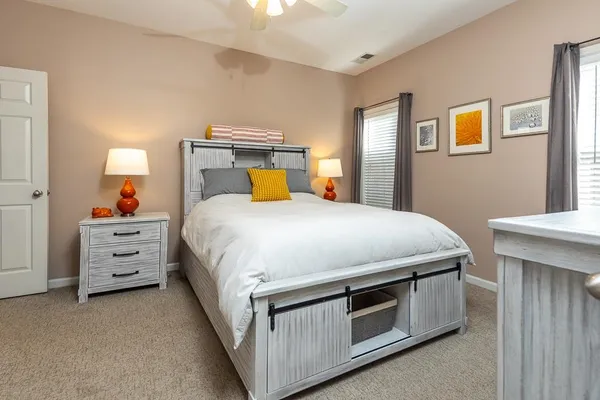 $339,500 | 1365 Island Shore Drive, Memphis, TN 38103