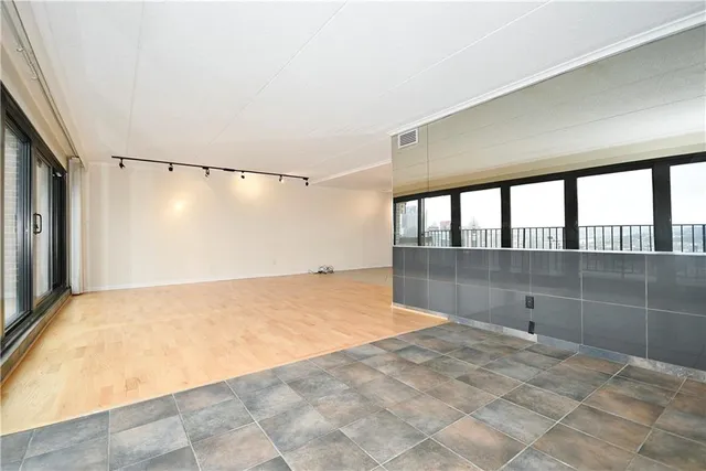 a view of empty room