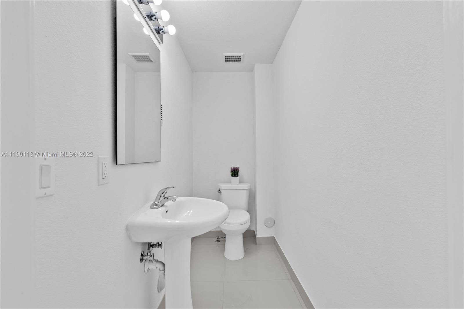 Naranja Homestead, FL 33032 - Photo 15 of 34