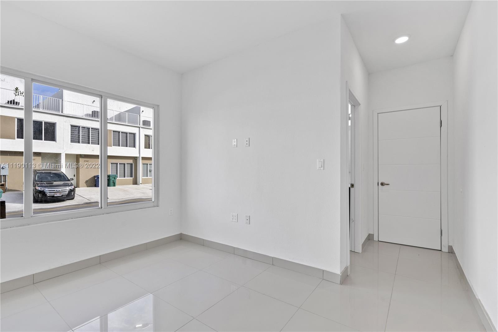 Naranja Homestead, FL 33032 - Photo 18 of 34