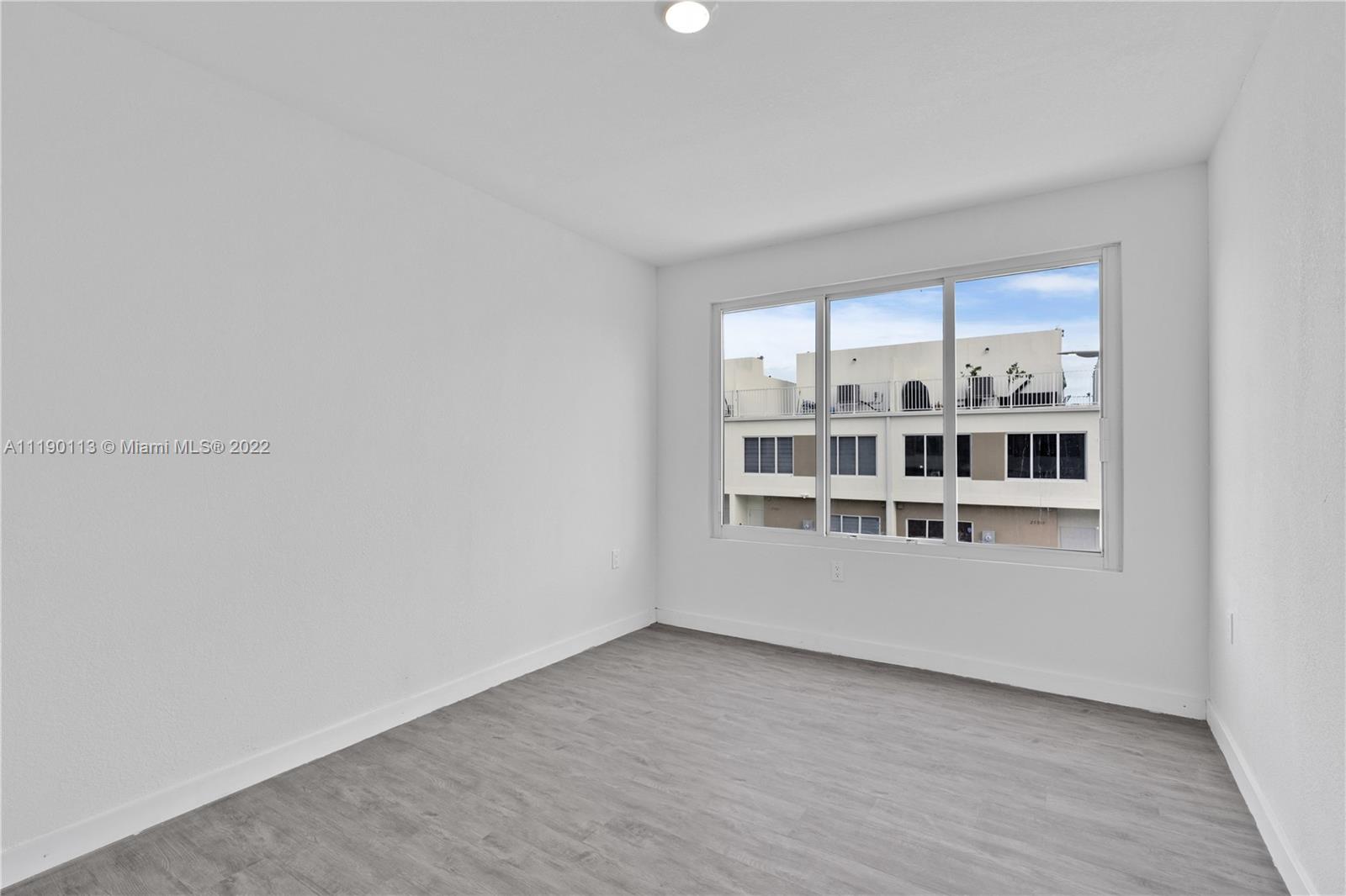 Naranja Homestead, FL 33032 - Photo 20 of 34