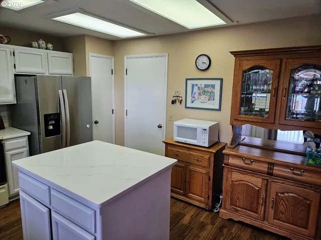 $395,000 | 1818 Northeast Todd Street, Roseburg, OR 97470