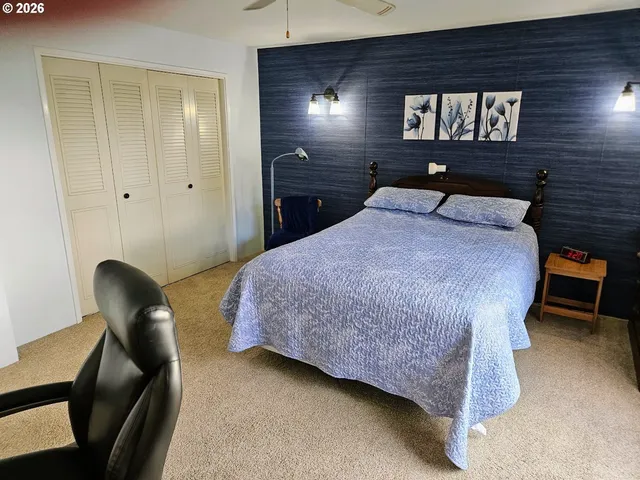 $395,000 | 1818 Northeast Todd Street, Roseburg, OR 97470