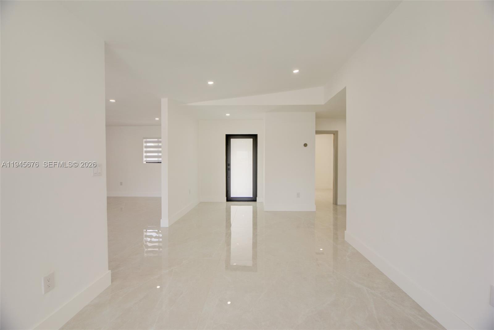 13001 Southwest 260th Terrace Homestead, FL 33032 - Photo 9 of 27