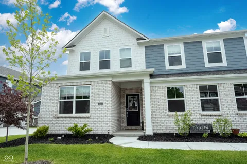 $549,900 | 327 Waterford Lane, Westfield, IN 46074