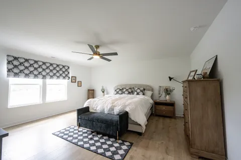 $549,900 | 327 Waterford Lane, Westfield, IN 46074