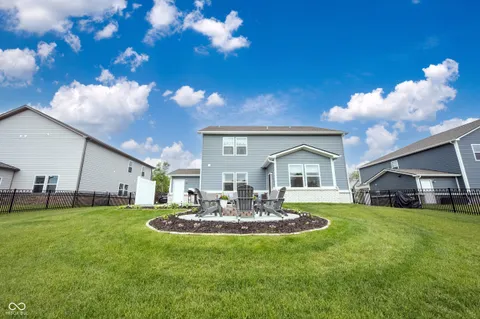 $549,900 | 327 Waterford Lane, Westfield, IN 46074