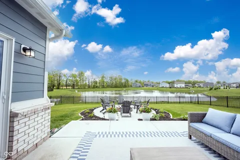 $549,900 | 327 Waterford Lane, Westfield, IN 46074