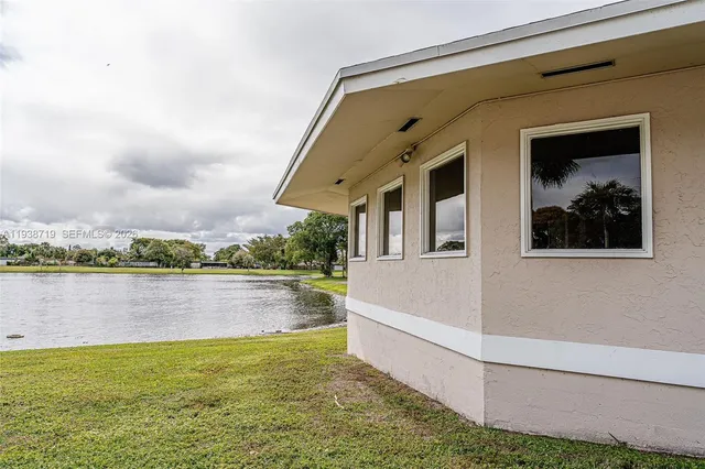 $4,300 | 8107 Northwest 74th Avenue, Tamarac, FL 33321