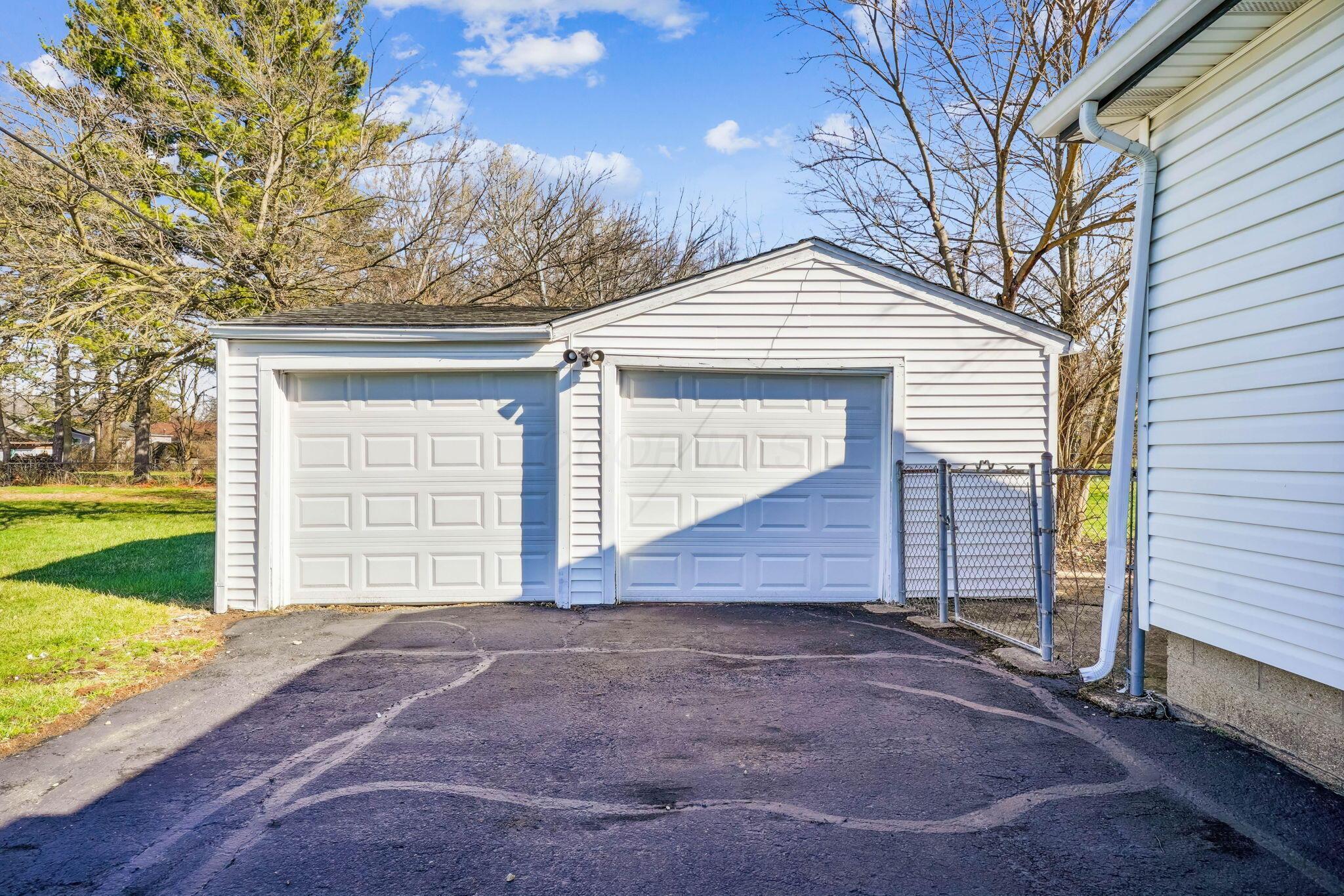 1592 Evergreen Road Columbus, OH 43207 - Photo 38 of 40 42-web-or-mls-1592-evergreen-rd