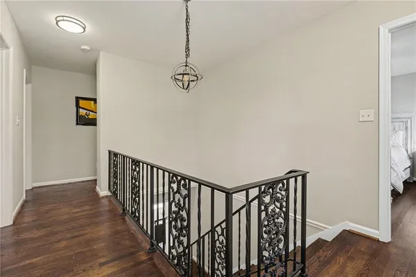 $1,195,000 | 7070 Glenridge Drive, Atlanta, GA 30328