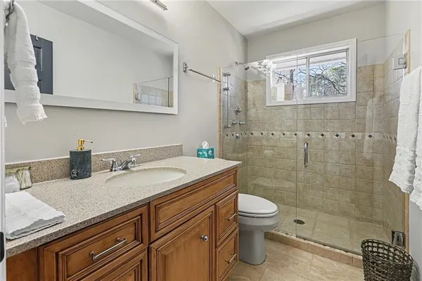 $1,195,000 | 7070 Glenridge Drive, Atlanta, GA 30328