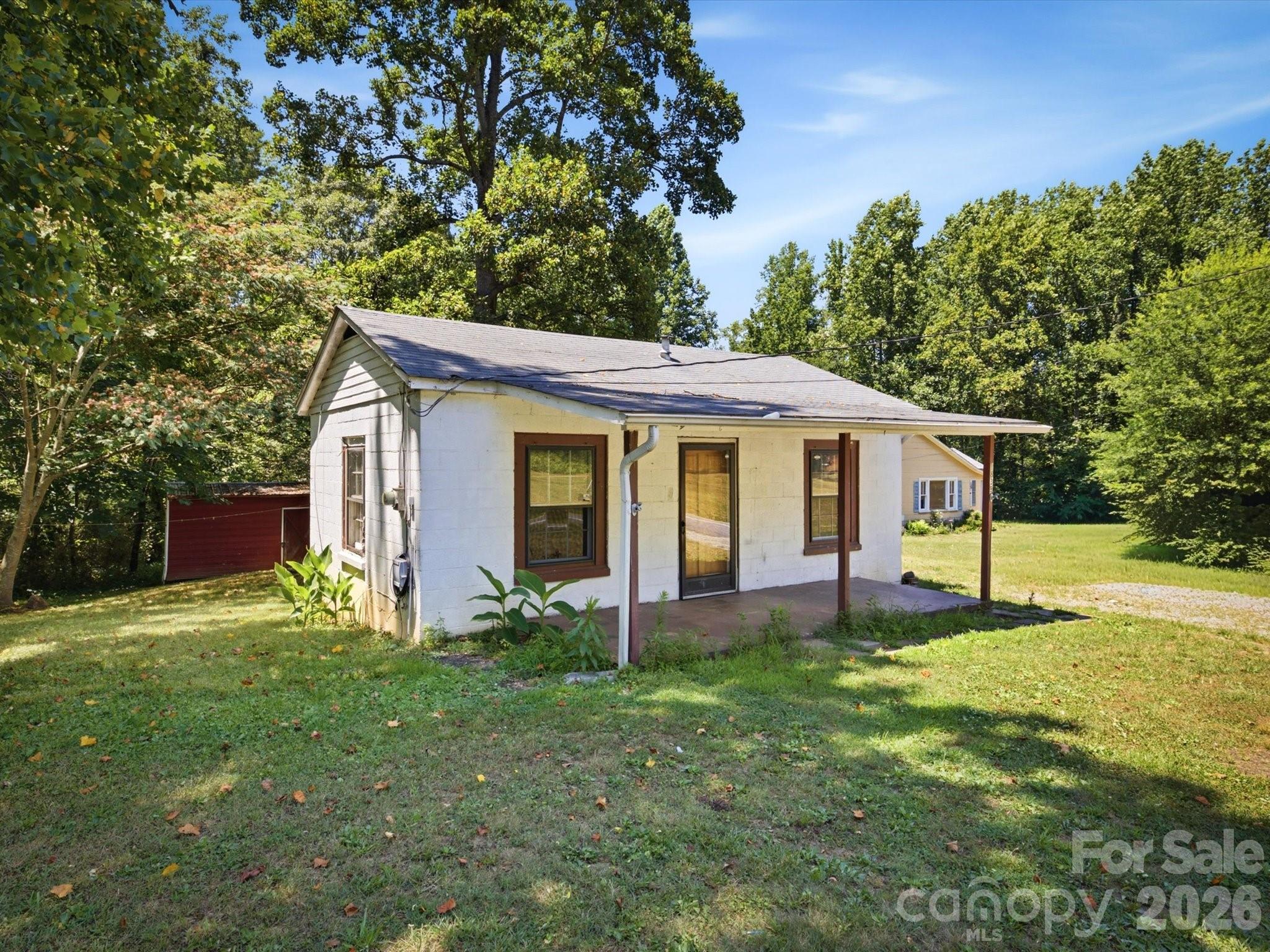 1839 Drexel Road Valdese, NC 28690 - Photo 3 of 22