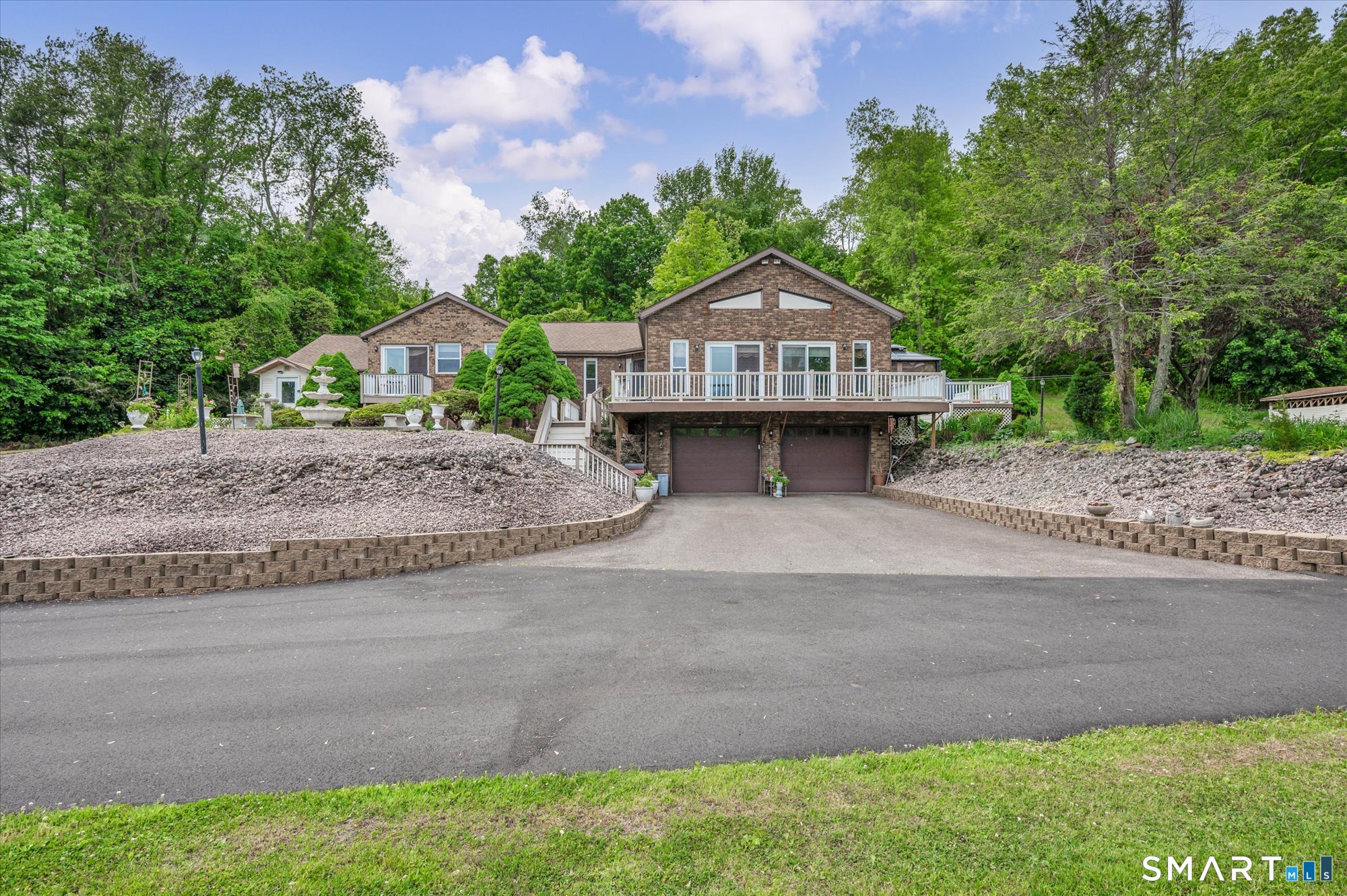 18 Grantham Road Wallingford, CT 06492 - Photo 38 of 40