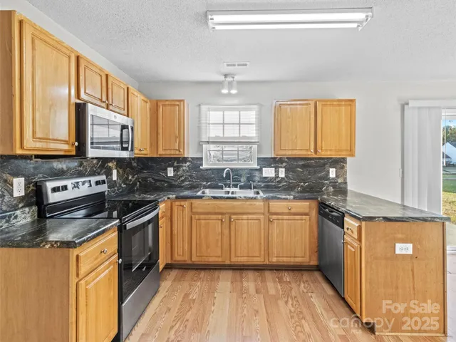 $249,900 | 5144 Foxmeade Court, Lancaster, SC 29720