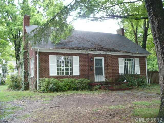 195 Spring Street Southwest Concord, NC 28025 - Photo 1 of 11 Gallery Image 1