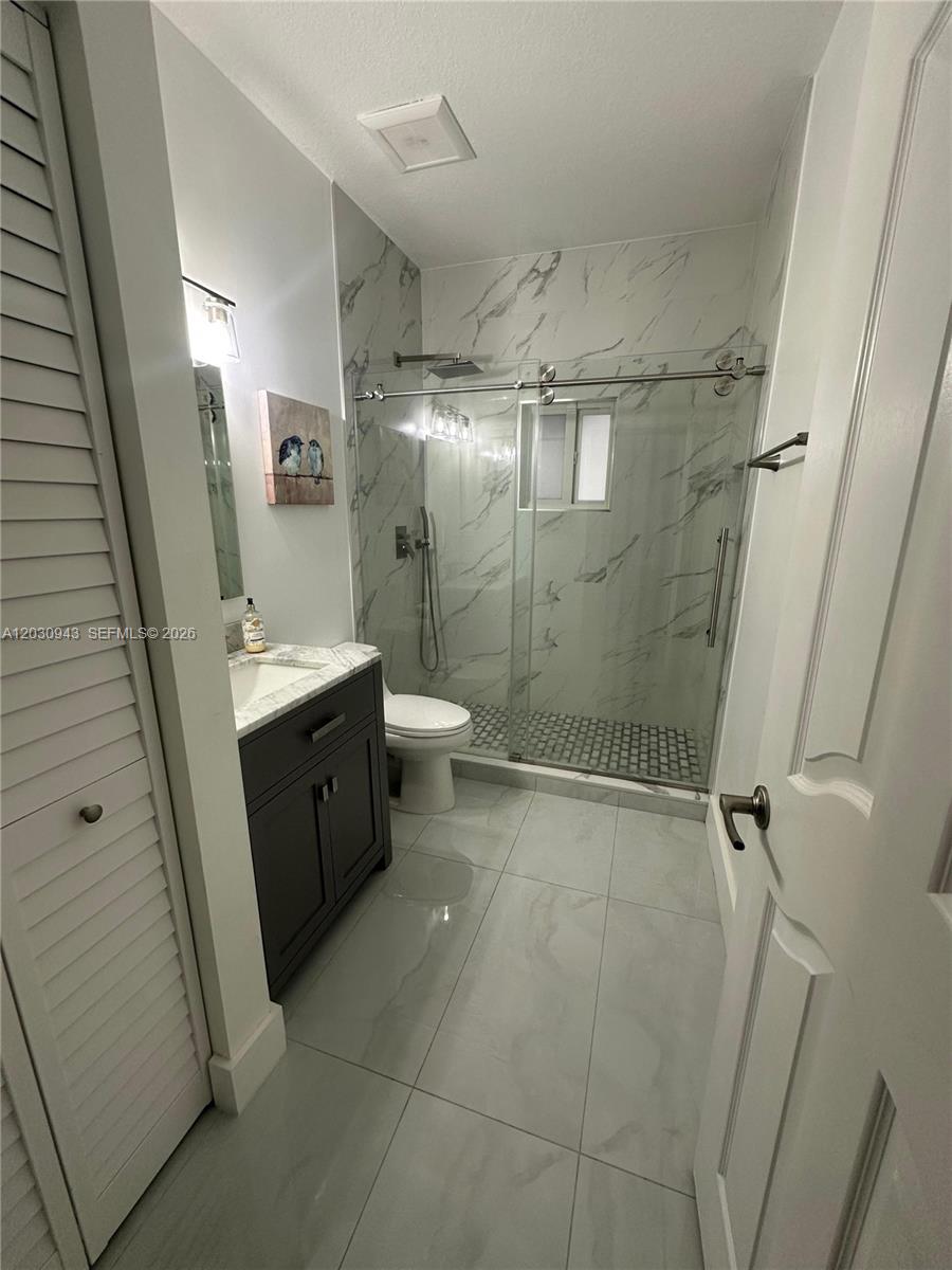 15490 Southwest 10th Street Miami, FL 33194 - Photo 25 of 34