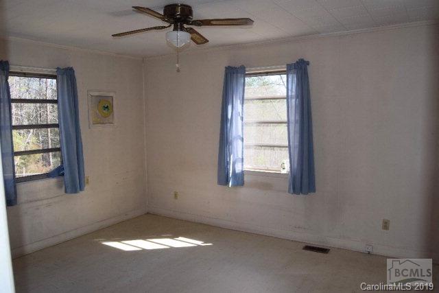 2371 Lail Road Morganton, NC 28655 - Photo 12 of 22 Gallery Image 12