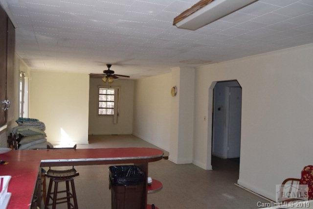 2371 Lail Road Morganton, NC 28655 - Photo 9 of 22 Gallery Image 9