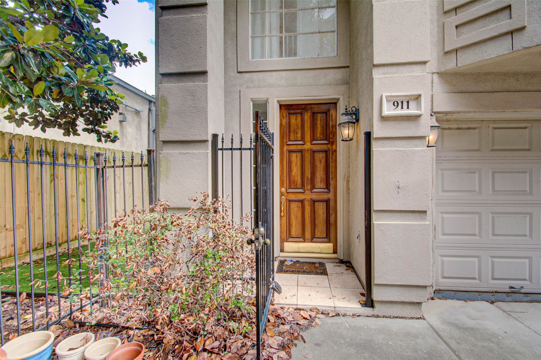 911 Reinicke Street Houston, TX 77007 - Photo 3 of 48