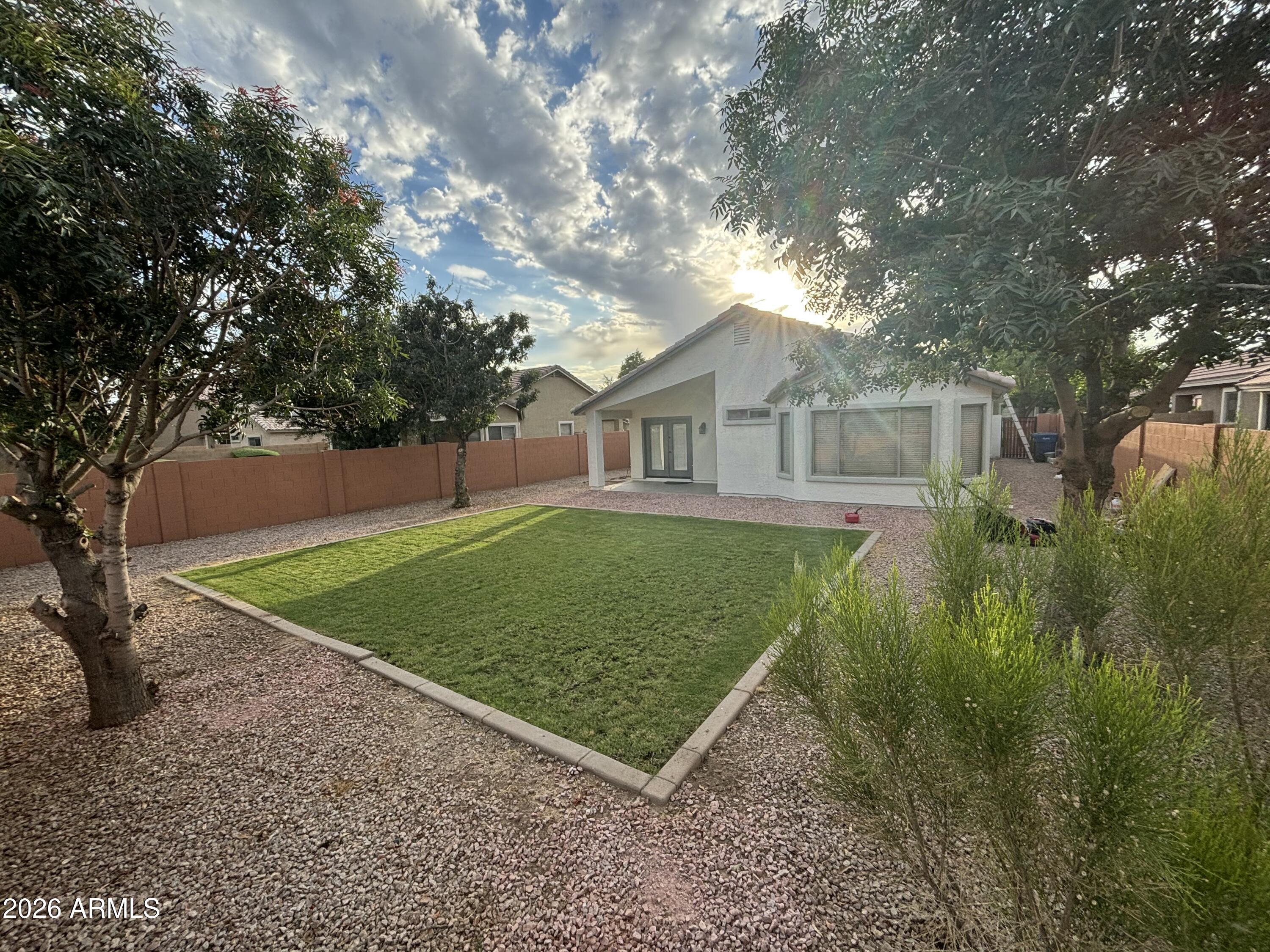 3566 South Seton Avenue Gilbert, AZ 85297 - Photo 23 of 41 IMG_9174