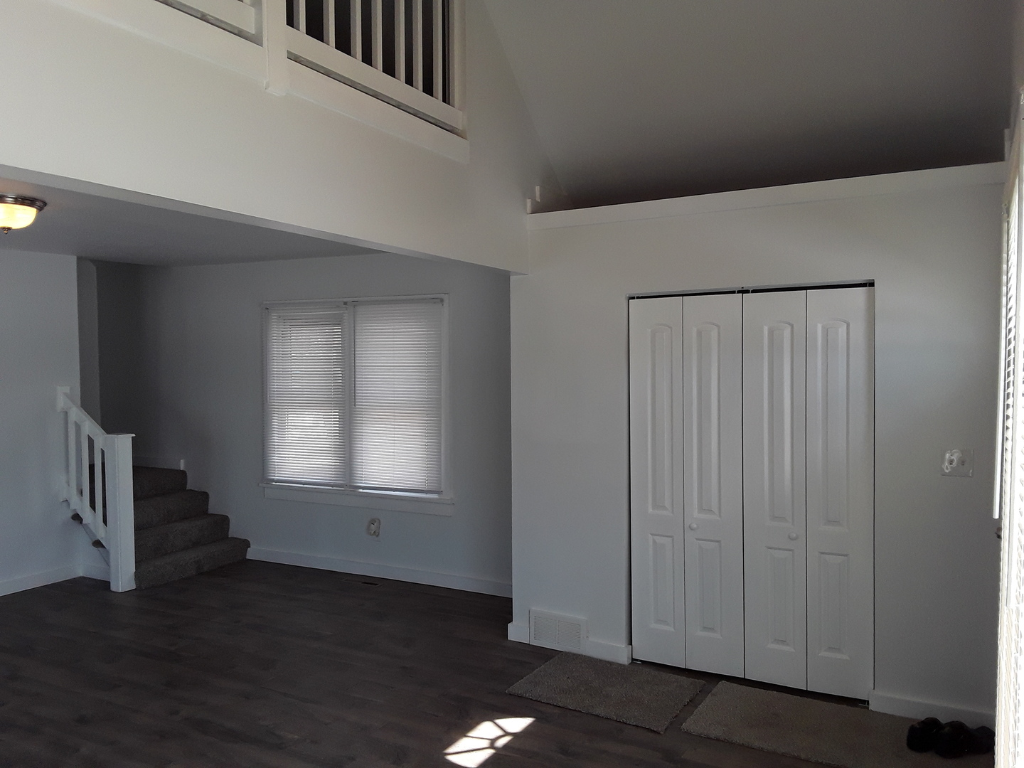 204 Riverside Drive McHenry, IL 60051 - Photo 9 of 19